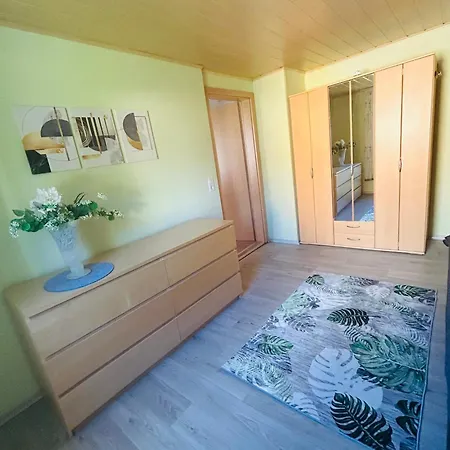 Schiekel Apartament *